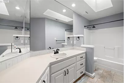 15970 SW Barrington Ter, Portland, OR 97224 - Photo 34