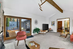 4308 SW Chesapeak Ave, Portland, OR 97239 - Photo 10