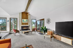 4308 SW Chesapeak Ave, Portland, OR 97239 - Photo 6