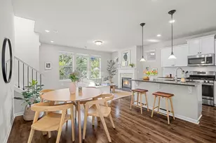 9259 SW Chopin Ln, Portland, OR 97225 - Photo 6