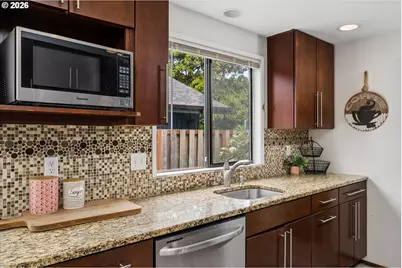 2775 Elysium Ave, Eugene, OR 97401 - Photo 8