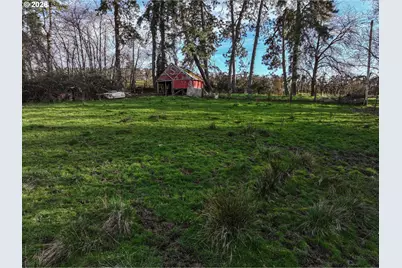 2739 Wyeast Rd, Hood River, OR 97031 - Photo 10