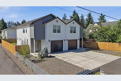950 Walnut St, Kelso, WA 98626 - Photo 4