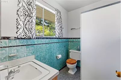 56120 Juniper Flat Rd, Maupin, OR 97037 - Photo 16