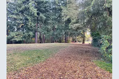 10832 SE Stephens St, Portland, OR 97216 - Photo 30