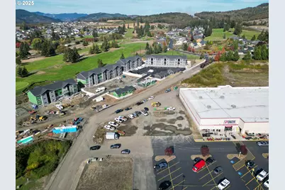 324 Dakota St, Sutherlin, OR 97479 - Photo 12