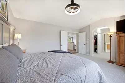 2046 NW Fargo Ct, Camas, WA 98607 - Photo 24