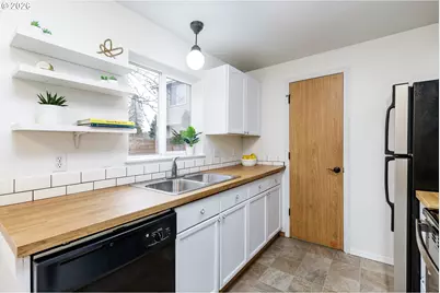 3031 SE 89th Ave, Portland, OR 97266 - Photo 12