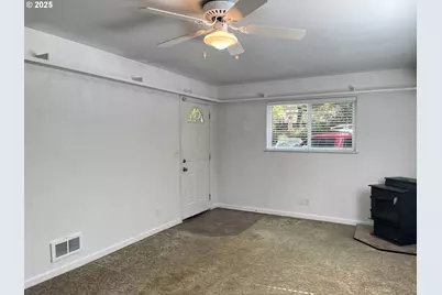 29 Easy St, Florence, OR 97439 - Photo 14