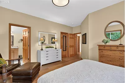 1663 5th St, Hood River, OR 97031 - Photo 30