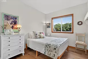 1663 5th St, Hood River, OR 97031 - Photo 20