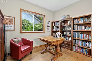 1663 5th St, Hood River, OR 97031 - Photo 24