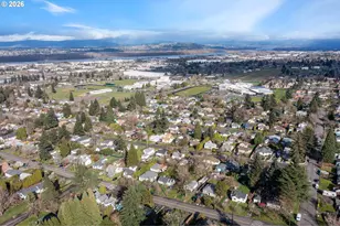 3556 NE 112th Ave, Portland, OR 97220 - Photo 38