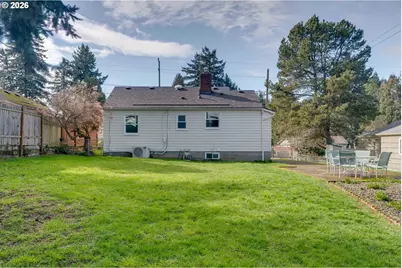 3556 NE 112th Ave, Portland, OR 97220 - Photo 28