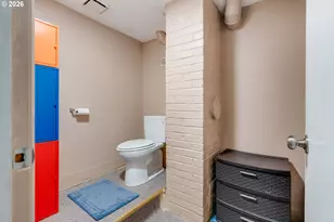 3556 NE 112th Ave, Portland, OR 97220 - Photo 18