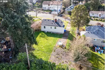 3556 NE 112th Ave, Portland, OR 97220 - Photo 36