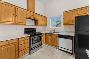 2349 SE 62nd Ln, Hillsboro, OR 97123 - Photo 12