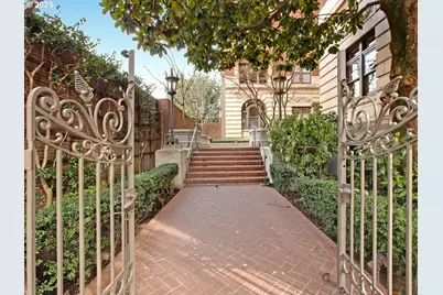 2141 NW Davis St #302, Portland, OR 97210 - Photo 40