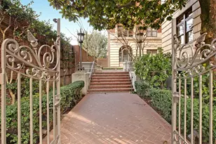 2141 NW Davis St, Portland, OR 97210 - Photo 40