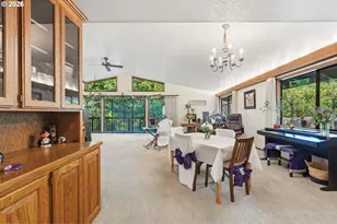 2595 Brussells St, North Bend, OR 97459 - Photo 6