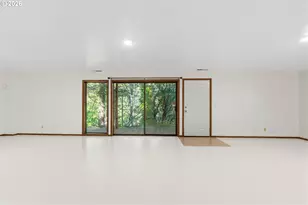 2595 Brussells St, North Bend, OR 97459 - Photo 24