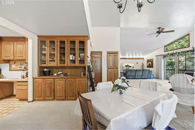 2595 Brussells St, North Bend, OR 97459 - Photo 8