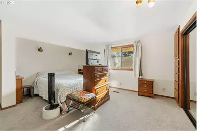 2595 Brussells St, North Bend, OR 97459 - Photo 16