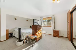 2595 Brussells St, North Bend, OR 97459 - Photo 16