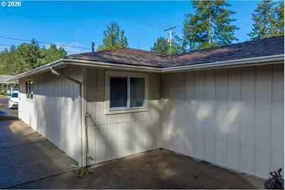 3292 Munsel Lake Rd, Florence, OR 97439 - Photo 34