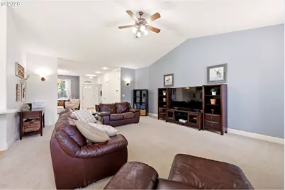 10406 NE 197th St, Battle Ground, WA 98604 - Photo 12