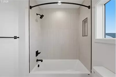 5152 E Burnside St, Portland, OR 97215 - Photo 30