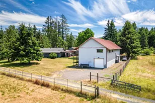 81018 Lost Creek Rd, Dexter, OR 97431 - Photo 4