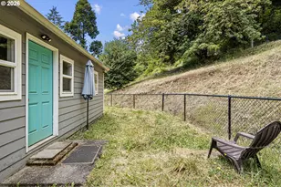 8935 State Hwy 38, Drain, OR 97435 - Photo 40