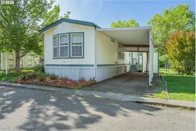 95 Athena Ln, Roseburg, OR 97470 - Photo 2