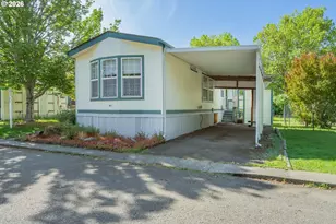 95 Athena Ln, Roseburg, OR 97470 - Photo 2
