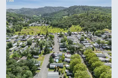 95 Athena Ln, Roseburg, OR 97470 - Photo 38