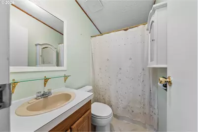 95 Athena Ln, Roseburg, OR 97470 - Photo 26