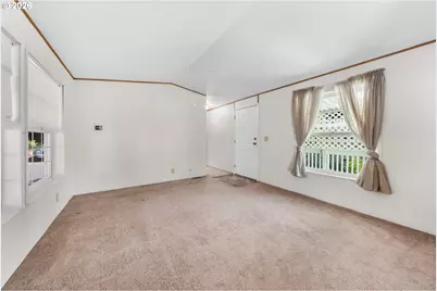 95 Athena Ln, Roseburg, OR 97470 - Photo 8