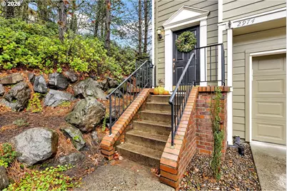 2974 NW Kennedy Ct #1, Portland, OR 97229 - Photo 4