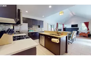 375 Mia Ln, Eugene, OR 97401 - Photo 16