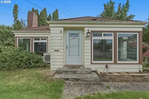 870 Hickory St NE, Salem, OR 97301 - Photo 2