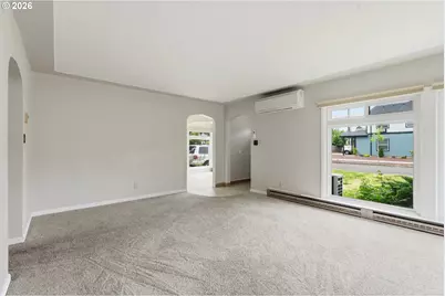 870 Hickory St NE, Salem, OR 97301 - Photo 6