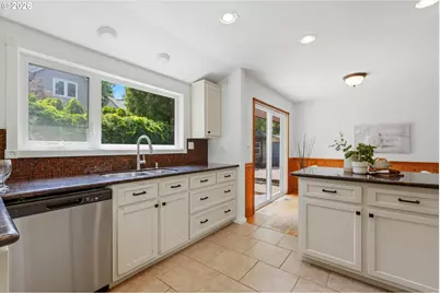 1318 Oak St, Lake Oswego, OR 97034 - Photo 12