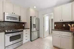 1318 Oak St, Lake Oswego, OR 97034 - Photo 10