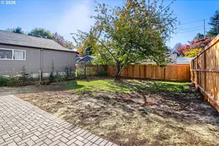 4206 SE Ellis St, Portland, OR 97206 - Photo 14