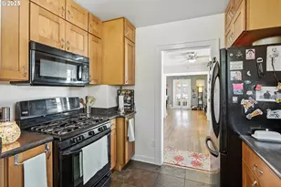 1014 E 7th St, The Dalles, OR 97058 - Photo 14