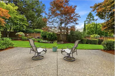 14590 SW Peachtree Dr, Portland, OR 97224 - Photo 36