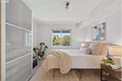 520 SE Columbia River Dr #326, Vancouver, WA 98661 - Photo 4