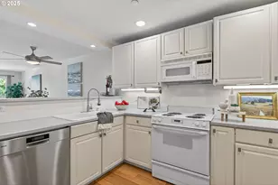 520 SE Columbia River Dr, Vancouver, WA 98661 - Photo 12