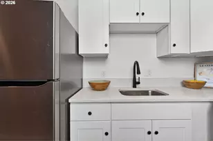 708 N Killingsworth St, Portland, OR 97217 - Photo 24